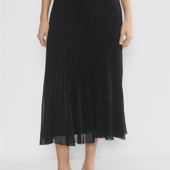 Aritzia Chiffon Black Pleated Skirt